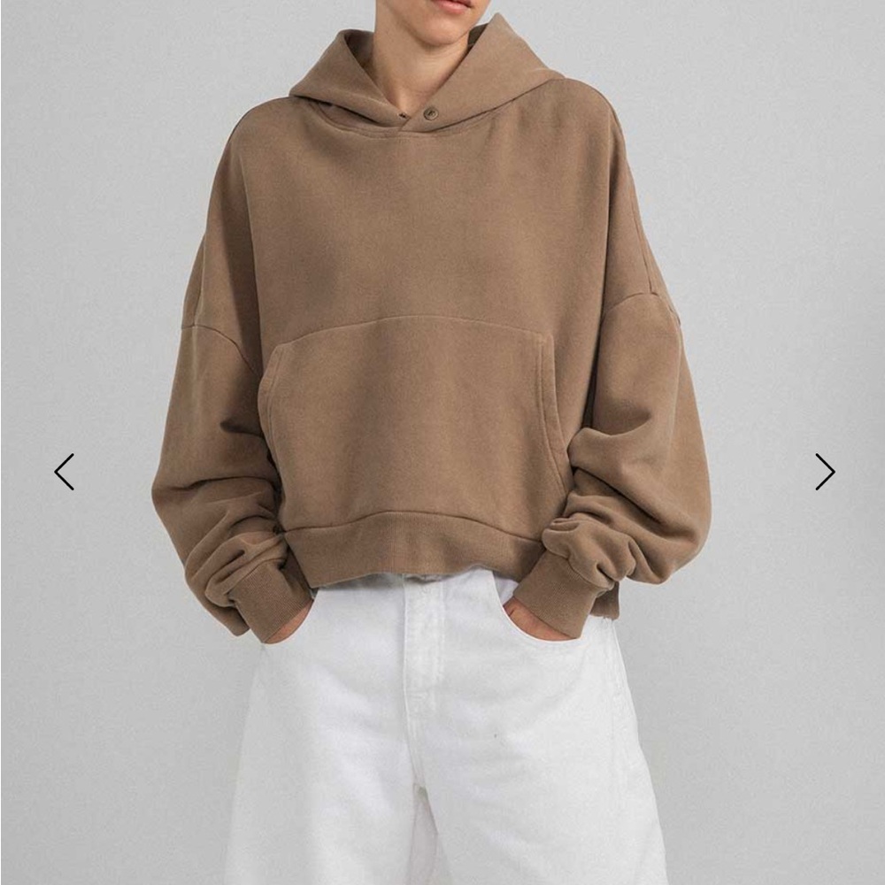 Elwood rectangle hoodie